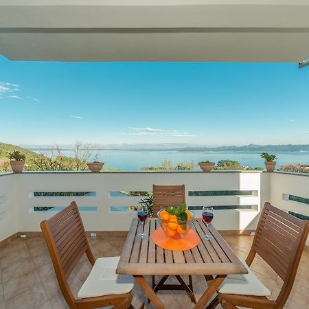 Holiday House Mareta, Sea View Dragove Exteriör bild